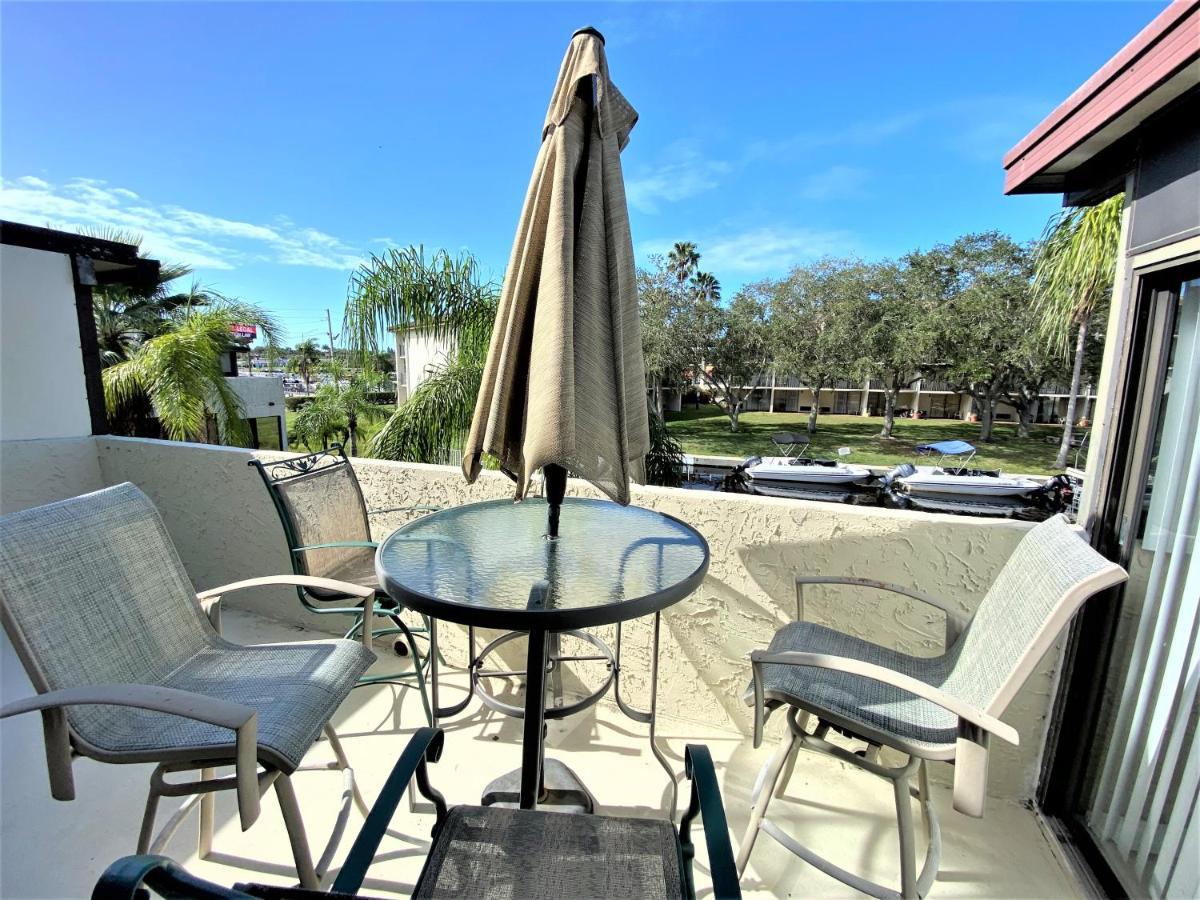 Florida Condos On Lake Tarpon Palm Harbor Kültér fotó