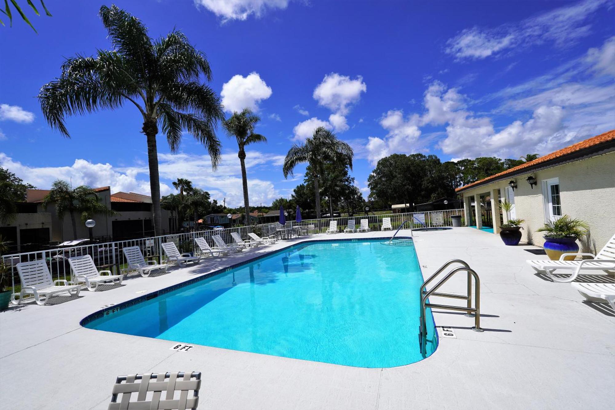 Florida Condos On Lake Tarpon Palm Harbor Kültér fotó